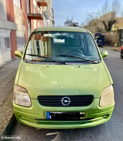 Opel Agila 1.2 16V Comfort