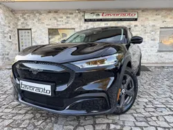 Ford Mustang Mach-E 75.7 kwh premium awd