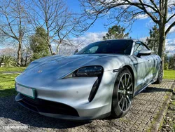 Porsche Taycan Sport Turismo Standard