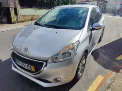 Peugeot 208 style