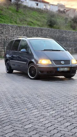VW Sharan Tredline motor 1.9tdi 130cv de origem 248kms