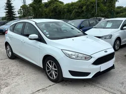 Ford focus iii (2) 1.0 ecoboost 125 s&s Titanium 5p 6 mois de garantie