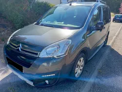 Citroen berlingo multispace xtr 1.6 hdi clim auto feux auto gps regul 1ere main garantie
