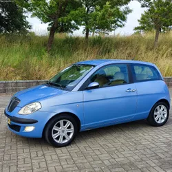 Lancia Ypsilon 1.2 16 v