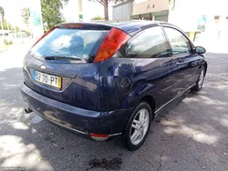 Ford Focus 1.4c 16v gasolina