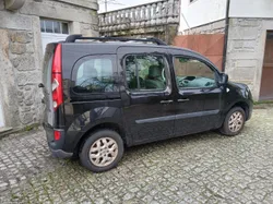 Renault Kangoo Adaptada para cadeira de rodas