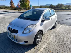Toyota Yaris 1.0 gasolina