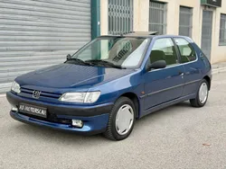 PEUGEOT 306 1.6 88Ch XS - Toit ouvrant - Faible kilométrages