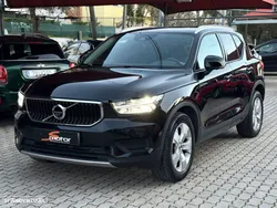 Volvo XC 40 1.5 T2 Momentum Plus