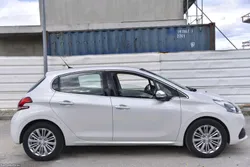Peugeot 208 Allure 1.2