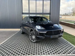 PORSCHE CAYENNE Turbo 4.8i V8 - 520cv - Apple CarPlay/PDCC/PDLS+/Burmester/Caméra/Chrono/Jantes 21
