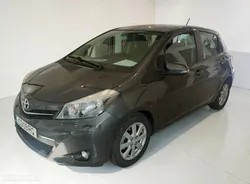 Toyota Yaris 1.4 D-4D High Pack+NAVI