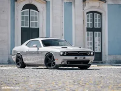 Dodge Challenger Auto R/T Plus