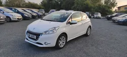 Peugeot 208 1.4 HDI 68CV 5 Places