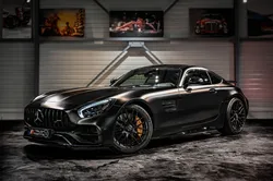 Mercedes-AMG GT C Coupé 4.0 V8 Biturbo 557CH SPEEDSHIFT DCT7 – PPF mat satiné intégral / Kit Aéro / Toit Pano / Siège GTR / Burmester / Carbone / Multibeam LED / Roues arrière directrices