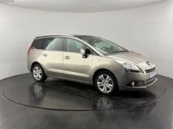 Peugeot 5008 1.6 HDI 7L