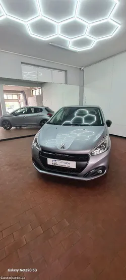 Peugeot 208 1.2 vti Puretch GT Line