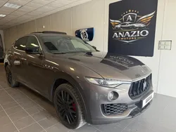 Maserati Levante 350 cv