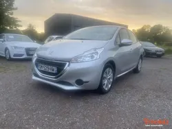 Peugeot 208 GENERATION-I 1.4 HDI 70 ACTIVE