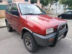Nissan Terrano 2.7 TD 100CV