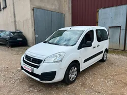 Peugeot partner 1.2 110cv • 139000 kms • 2018