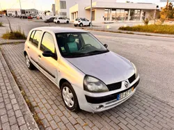Renault Clio Usado ano 2003