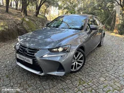 Lexus IS 300H