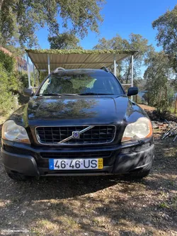 Volvo XC 90 2.4 D5 5L Nivel 2 Auto.