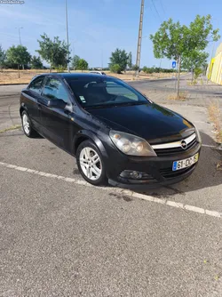 Opel Astra GTC 1.7