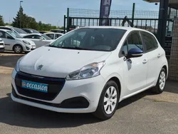 PEUGEOT 208 LIKE Faible kilométrage/Clim/Régulateur de vitesse