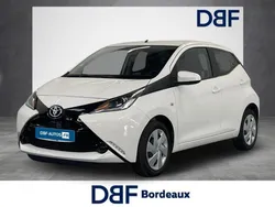 Toyota Aygo 1.0 VVT-i x-wave 3