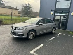 Citroen C4 1.2 110CH FEEL 04/2016 136 300 KMS