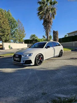 Audi A4 2.0TDI S-line