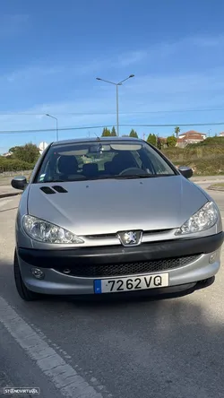 Peugeot 206 1.1 Color Line