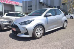 Toyota Yaris 1.5 VVT-I HYBRID COMFORT CVT