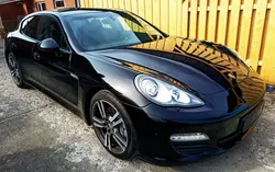 Porsche Panamera - 299 CH BVA HAYON ÉLECTRIQUE VOLANT EN CUIR