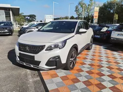 Peugeot 3008 II 1.2 PureTech 130 BVM6 ALLURE Camera ADML 1ère Main