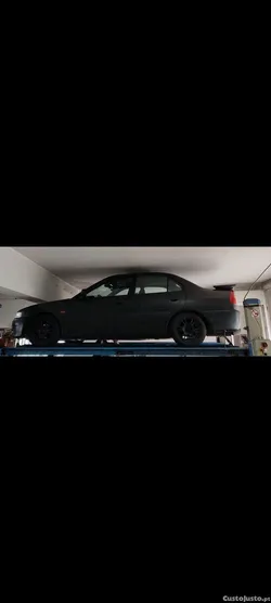 Mitsubishi Lancer 1.3glx