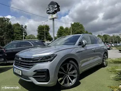 VW Touareg 3.0 TDI V6 R-Line