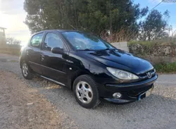 Peugeot 206 1.9D 5 portas 194.000km como novo