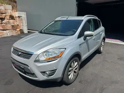 Ford KUGA 2.0L TDCI Titanium / Entretiens complet Ford / Distribution faite