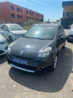 RENAULT CLIO III 1.2 16V 75 eco2 TOMTOM