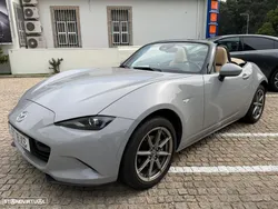 Mazda MX-5 1.5 Sky-G Kazari