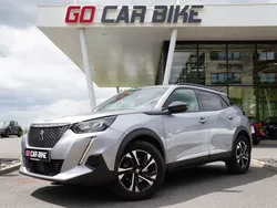 2008 Allure HDI 130CH EAT8 Garantie 6 ans Suivi complet Peugeot Apple Car Play Android Auto GPS LED Palettes au volant 17P 359/mois