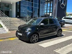 Smart ForFour EQ Pulse