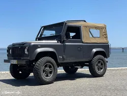 Land Rover Defender 90 2.5 Td5 Soft Top