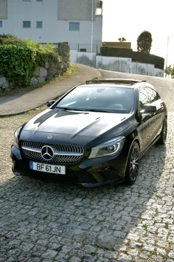 Mercedes-Benz CLA 200 CDI URBAN - CAIXA AUTOMÁTICA
