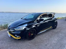 Renault Clio 4 RS 1.6 T 220ch RS 18 / BODYKIT / AILERON