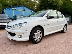 Peugeot 206 1.4l essence 75cv phase 2 finition generation 185.700kms 04/2008 clim fermeture centralisée direction assistée
