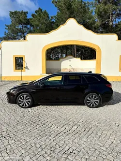 Toyota Corolla Touring Sports 1.8 Hybrid Comfort+P.Sport